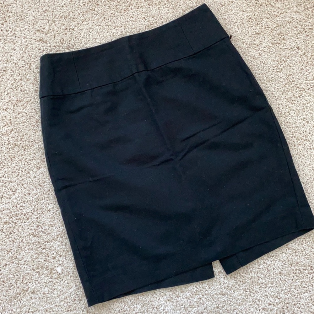 🖤 Banana Republic women’s black pencil skirt